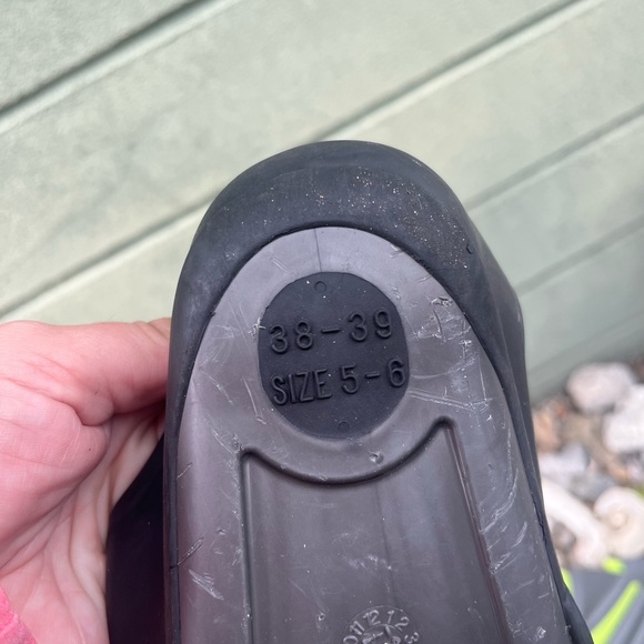 Set of 4 LIKE NEW Adult Swim Fins - Green and Blue - Scubapro - Picture 5 of 7